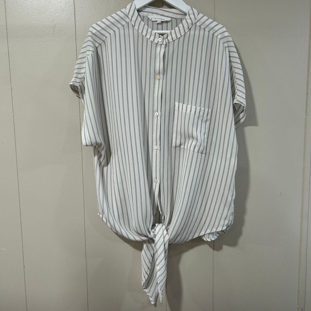 Olivaceous Women’s Medium Striped Button Down Tie Front Blouse